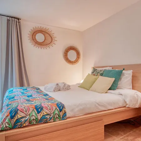 Apartment Promenade Du Cours Furnished Flat *