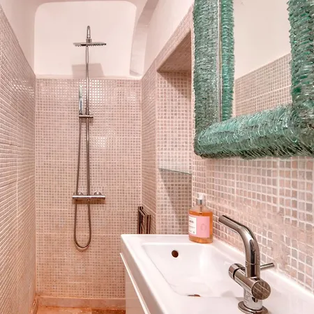 Promenade Du Cours Furnished Flat Aix-en-Provence